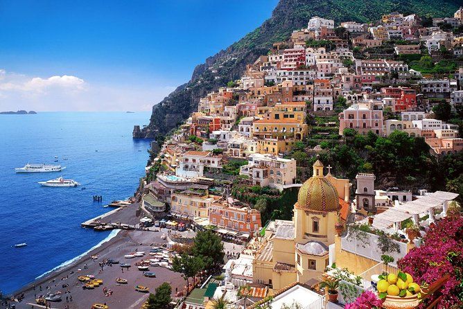 Amalfi Coast Highlights: Small-Group Tour from Sorrento