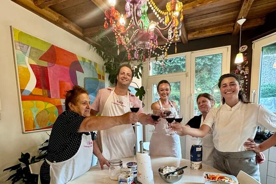 Rome : Pasta and Tiramisu Class in a Roman Home in Trastevere