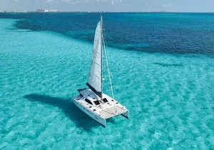 Isla Mujeres Catamaran Tour with Snorkeling, Open Bar & Buffet