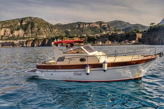 Private Tour to Capri & Positano from Sorrento Classic Gozzo 850