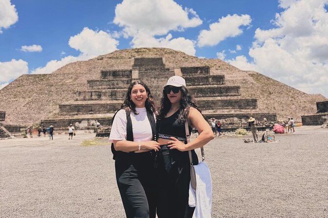 Teotihuacan Private Tour, Cave Breakfast and Transportation