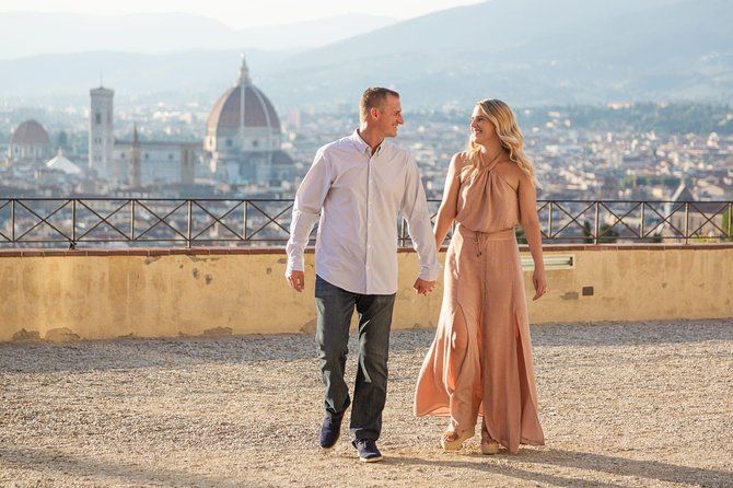 Professional Photographer and Driver Florence Tour