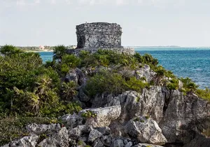 Tulum Ruins & Cenote guided private tour from Tulum and Riviera Maya.