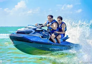 Waverunner experience in Cancun! Training, Equipment & Instructor