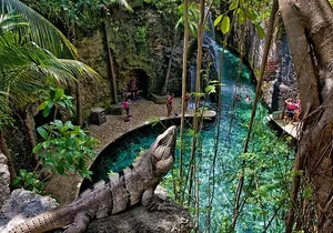 Private Tour Pyramids Tulum and Coba with Night Show in the Park Xcaret