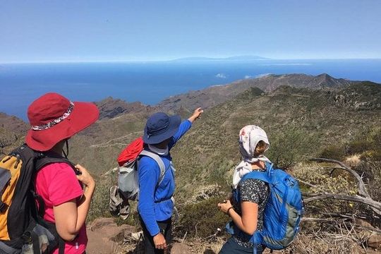 Panoramic route across the Teno rural Park in Tenerife