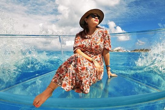 Clear Boat Ride at Isla Mujeres