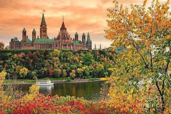 Ottawa Boat Cruise - Paul's Boat Line