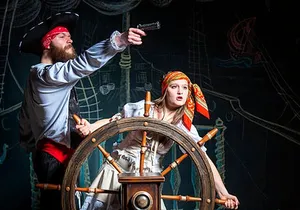 Night Pirate Show in Cancun aboard a Pirate Ship with Dinner