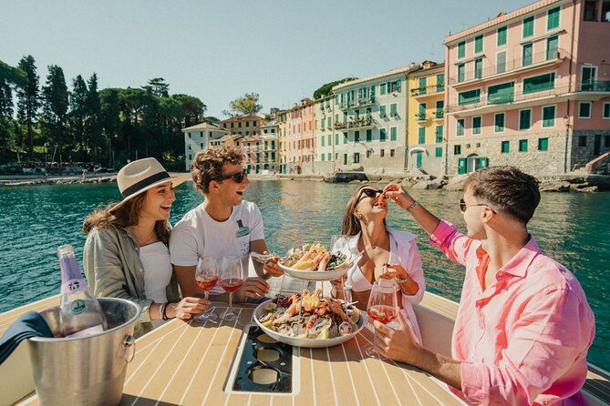 Portofino: private sunset boat tour with aperitif