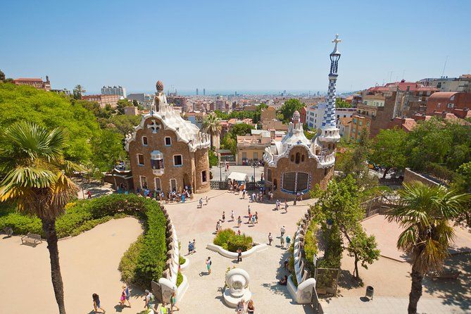 Sagrada Familia & Park Guell Guided Tour with Skip The Line