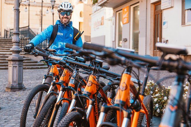 Sorrento e-bike adventure: olive oil and lemon tasting