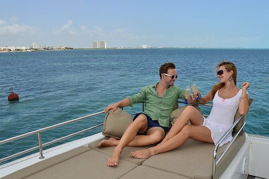 Isla Mujeres Catamaran Experience from Cancun! Unlimited drinks