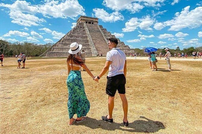 Riviera Maya Tour: Chichen Itza & Ik Kil + Hubiku Cenotes