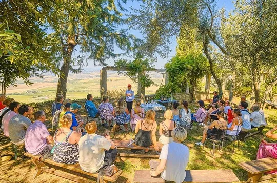 Full Day Tour to Val d'Orcia with Wine & Cheese Tastings