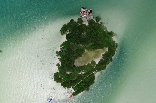 Full Day Excursion to the Best of Holbox From Riviera Maya