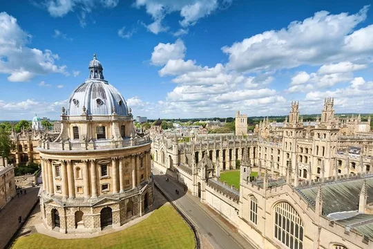 Day Tour of Cotswolds and Oxford By Private Executive Car