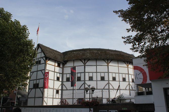 London: Private Shakespeare Walking Tour of London