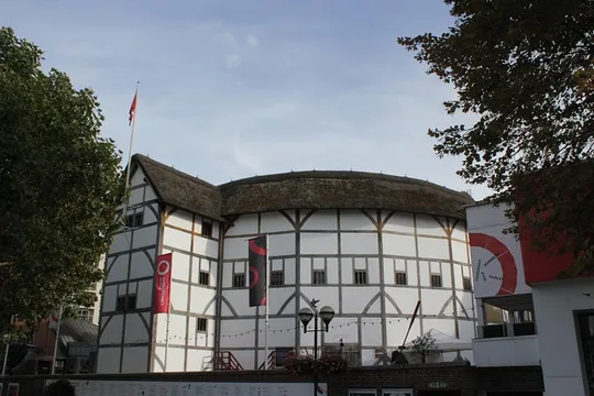 London: Private Shakespeare Walking Tour of London