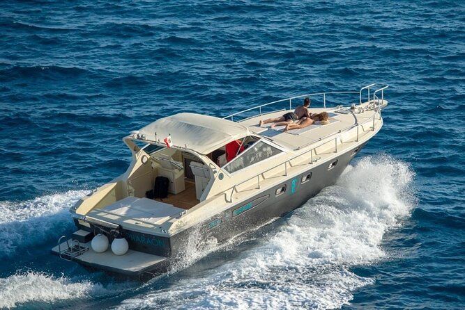 Amalfi Coast group tour swimming, snorkelling and aperitif!