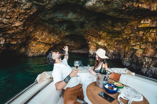 Polignano a Mare: Private Boat Tour with Champagne - 2 hours
