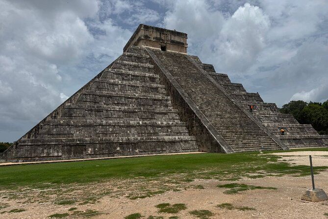 Adventure at Chichen Itza Classic Tour! Cenote and Valladolid