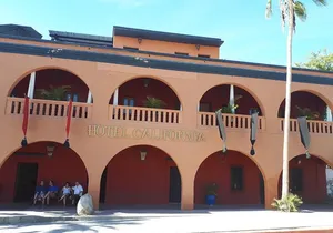 Todos Santos Tour