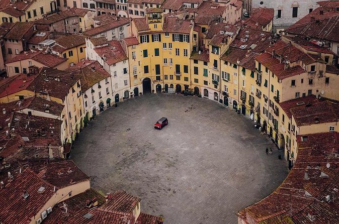 Around Tuscany: Carrara Marbles, Pisa & Lucca