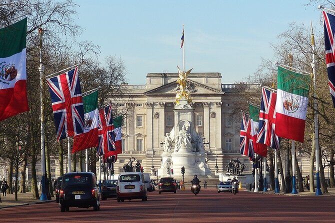 London Layover - Private Tour from Heathrow Airport