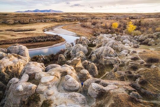 Drumheller Dinosaur Valley & Horseshoe Canyon Adventure Day Tour