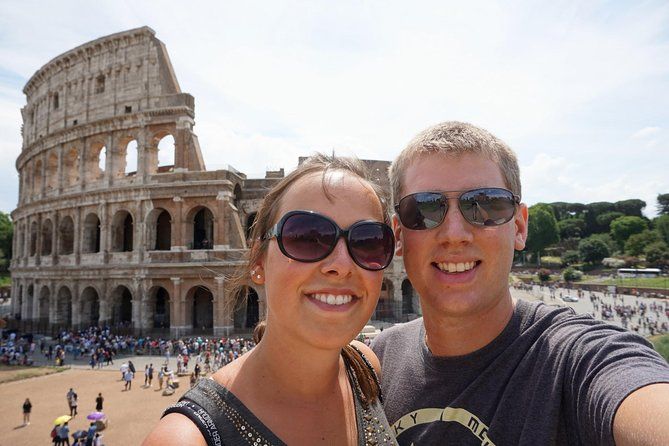 Colosseum guided tour experience with Arena option