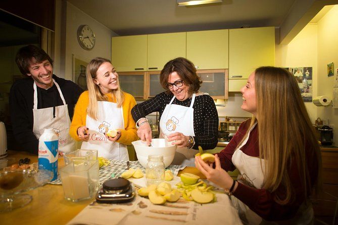 Private cooking class with lunch or dinner in Fasano