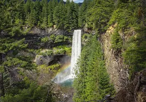 Whistler Discovery and Waterfalls Small Group Tour: