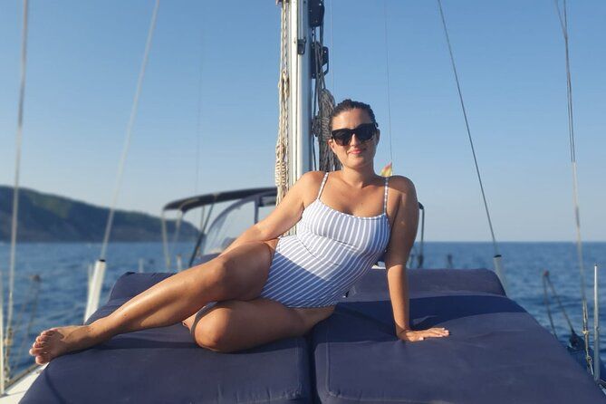 Barcelona 3-hour Private Boat Trip