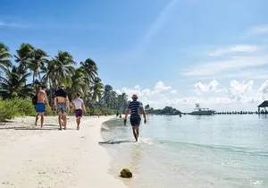 2 Islands Tour - Isla Contoy and Isla Mujeres from Playa del Carmen