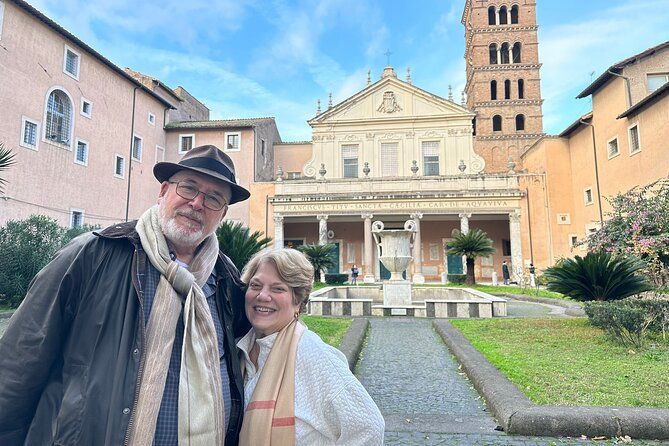 Trastevere Quarter and Tiberine Island Private Tour with Gelato