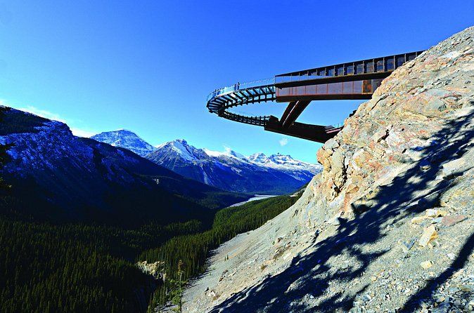Jasper and Columbia Skywalk Icefield Parkway Private Day Tour