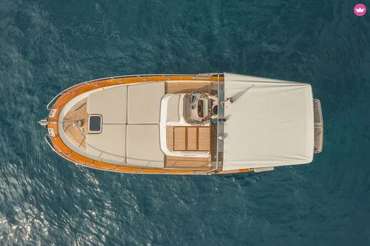 Monterosso : Cinque Terre boat tour day or sunset with aperitif