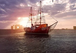 Couples Night, Romantic Sunset in Lagoon Nichupte & Live Music from Cancun