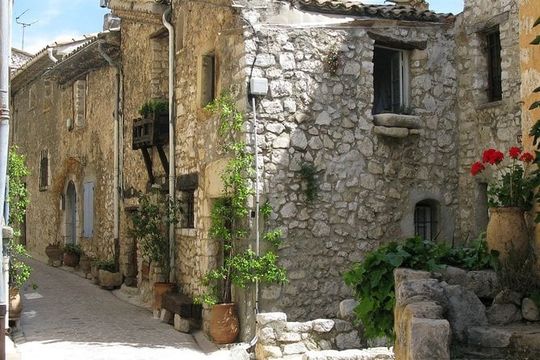 Sightseeing tour from Nice to Saint-Paul-de-Vence and Provence