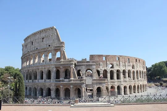 Guided Walking Tour in Rome