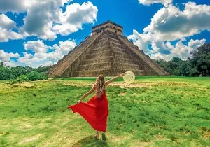 Chichen Itza by Van: Reduced Group, Tour Guide, Fast Trip & Lunch