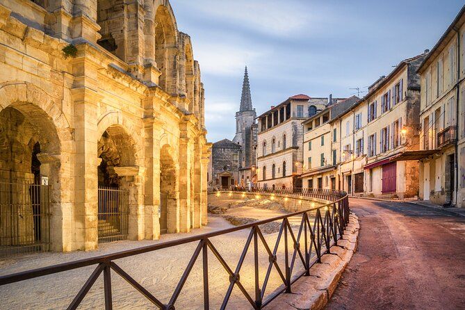 Arles, Les Baux and Saint-Remy villages Full Day Trip from Aix