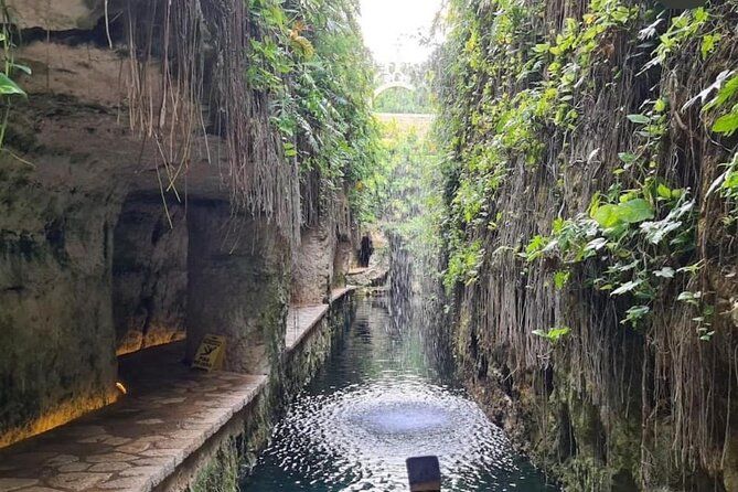 Merida: Tour to Hacienda Mucuyché & cenotes