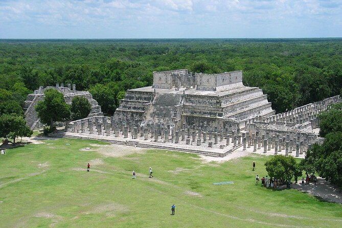 Tour to Chichen, 2 Cenotes & Valladolid from Playa del Carmen
