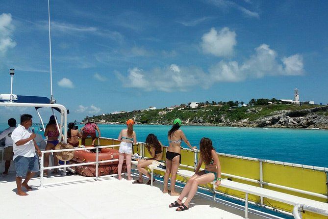 Couples Price Isla Mujeres Unlimited! Party & Drinks from Cancun