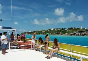 Couples Price Isla Mujeres Unlimited! Party & Drinks from Cancun