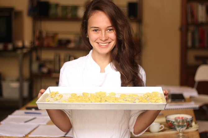Semi Private Cooking Class in Private Villa with Optional Market Visit and Transfer from Florence