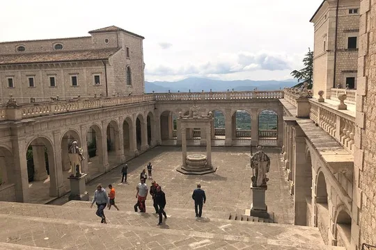 Montecassino Abbey & Gaeta Private Day Tour from Rome with Lunch