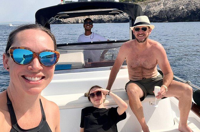 Exclusive Boat Experience to Positano and Amalfi – From Positano